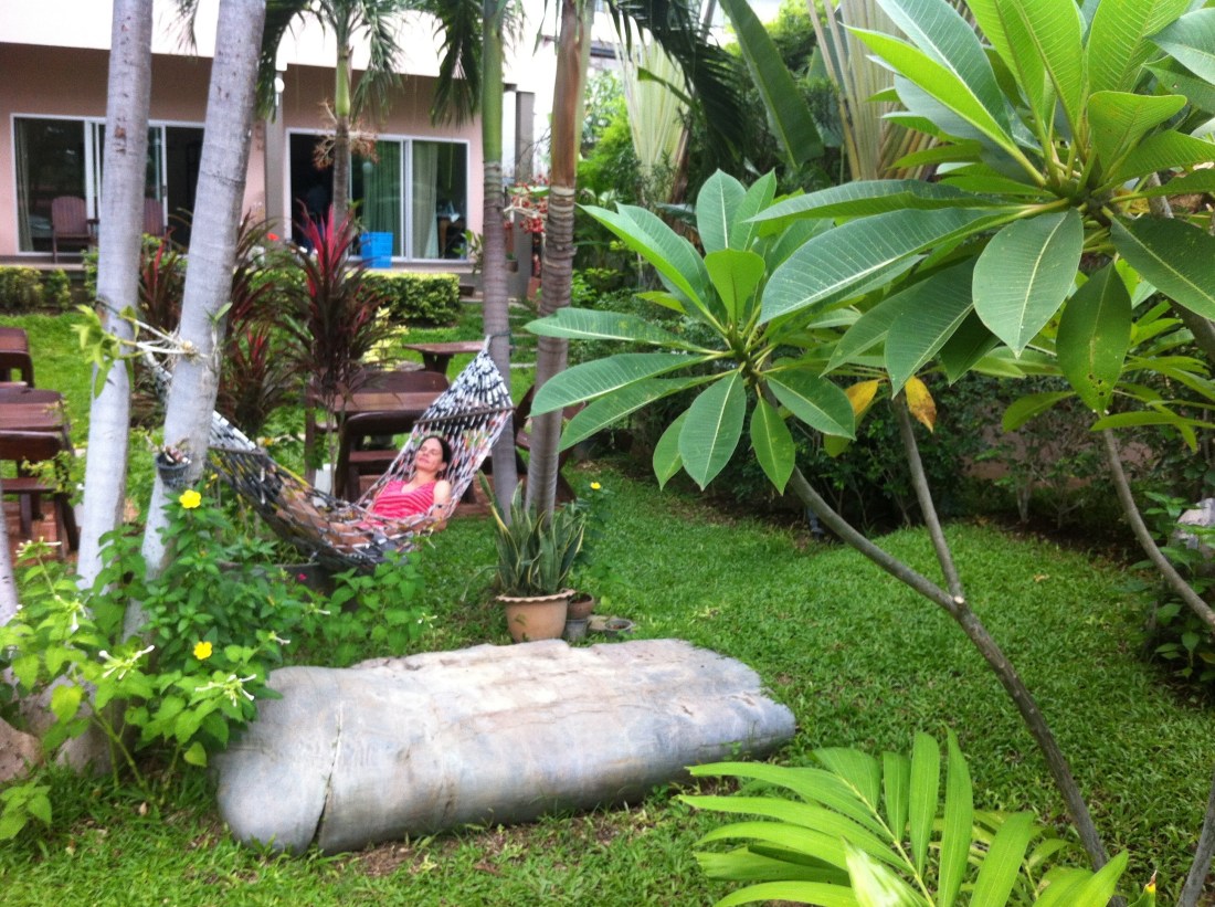 post-breakfast snooze