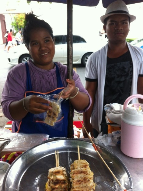 making friends making snacks!